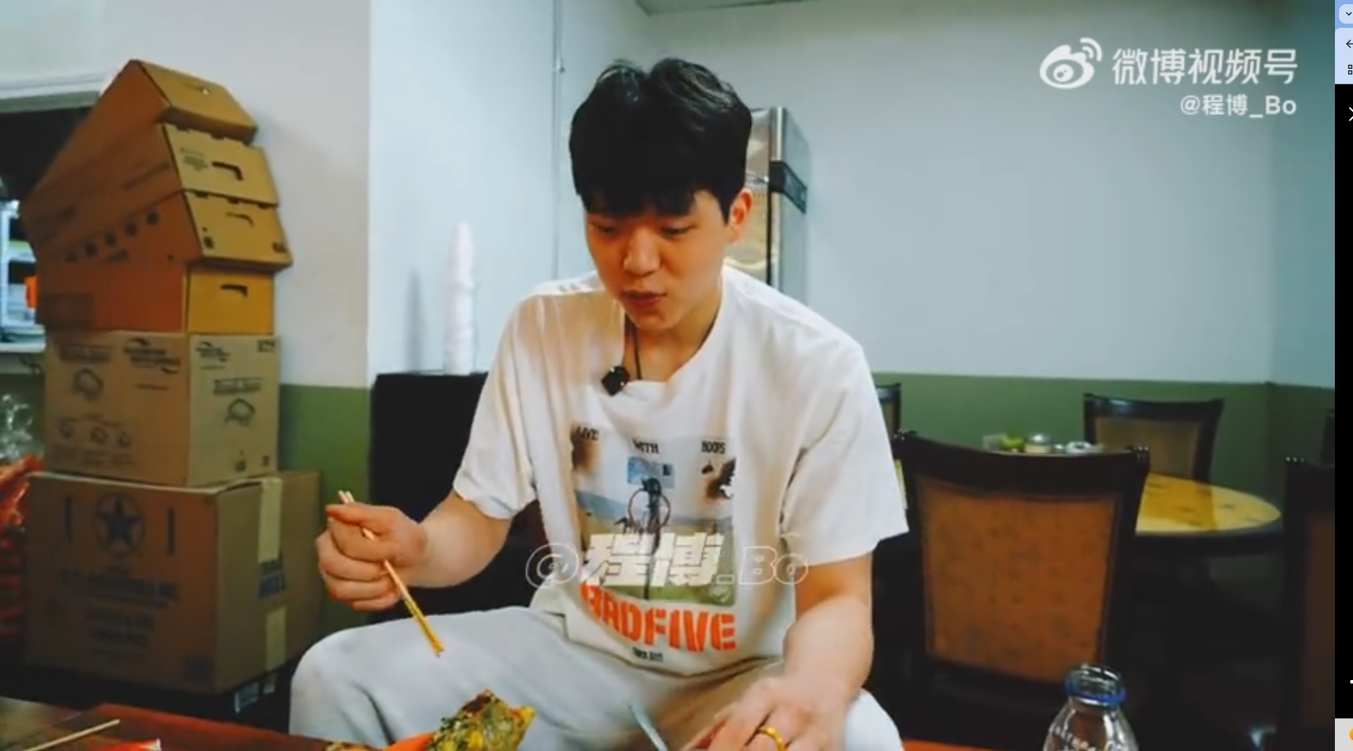 九游体育APP-不要果子🤣！杨瀚森狂炫煎饼：我跟我琦哥也是梦幻联动了~