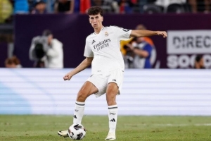 九游体育-迪马济奥：在佳夫拒绝加盟后，科莫转而求购皇马后卫雅各布-拉蒙