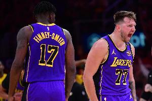 九游体育下载-美媒：芬尼与东契奇关系密切 但他想回家&amp;湖人的谈判方式也有影响