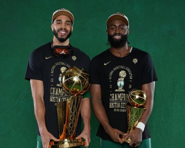 九游体育下载-绿军卫冕从烧钱开始！提前续约塔图姆3.15亿？